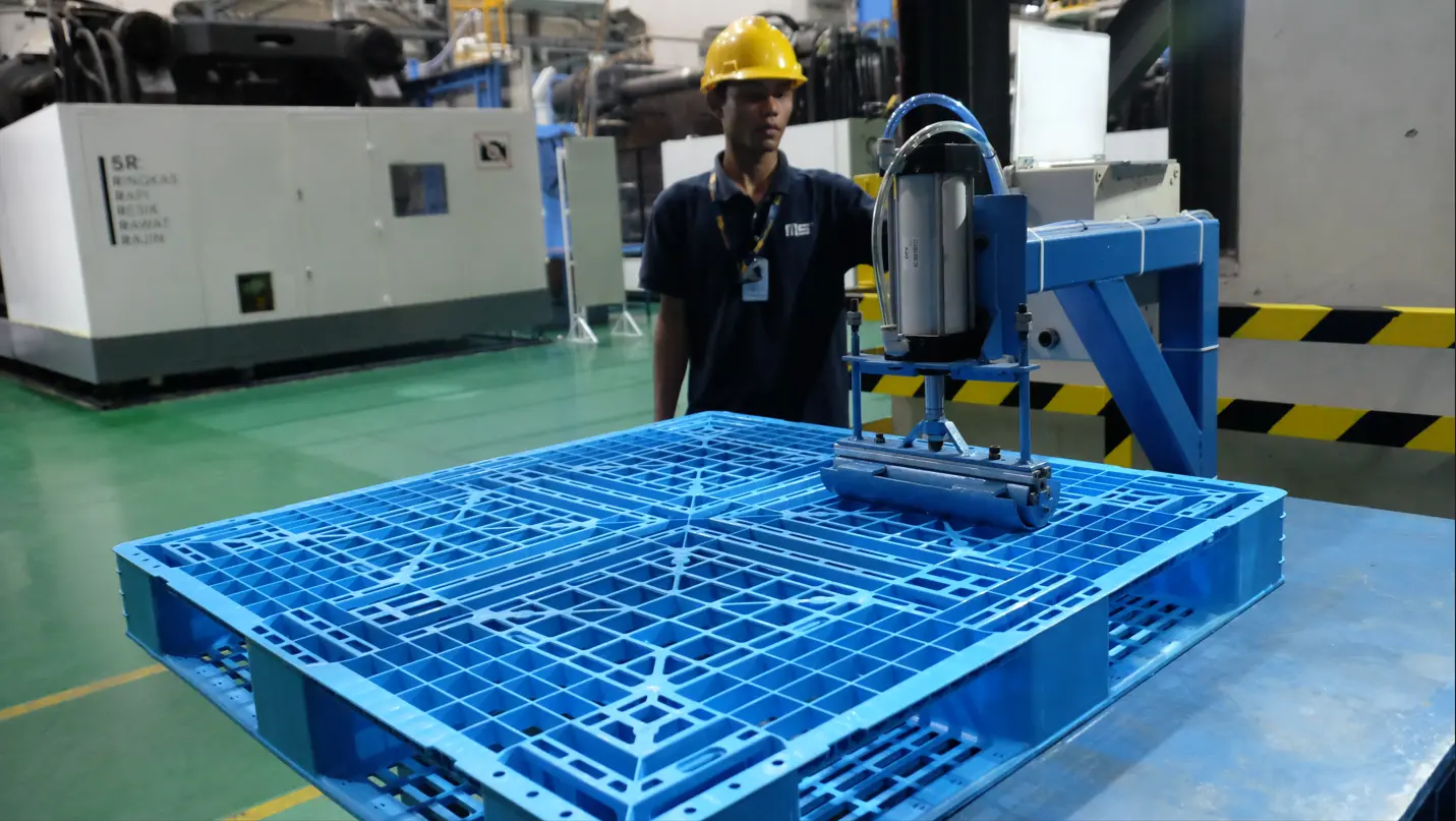 Harga Pallet Plastik 1100x1100x120mm